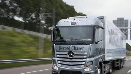 新能源汽車與產(chǎn)業(yè)動(dòng)態(tài)周覽 比亞迪D1續(xù)航突破，特斯拉面臨挑戰(zhàn)，行業(yè)整合與國產(chǎn)化加速